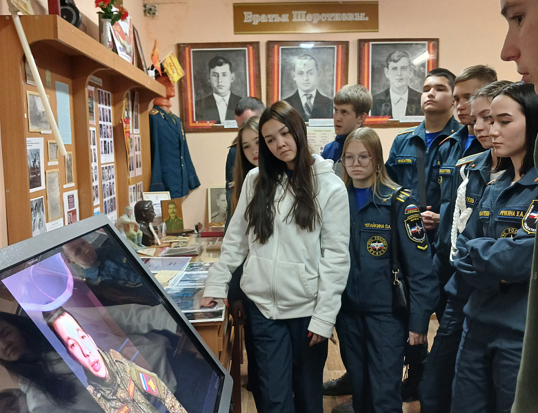 Храним память о выпускниках лицея, погибших при защите Родины