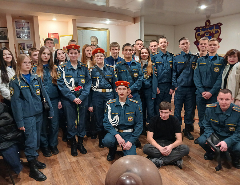 Храним память о выпускниках лицея, погибших при защите Родины